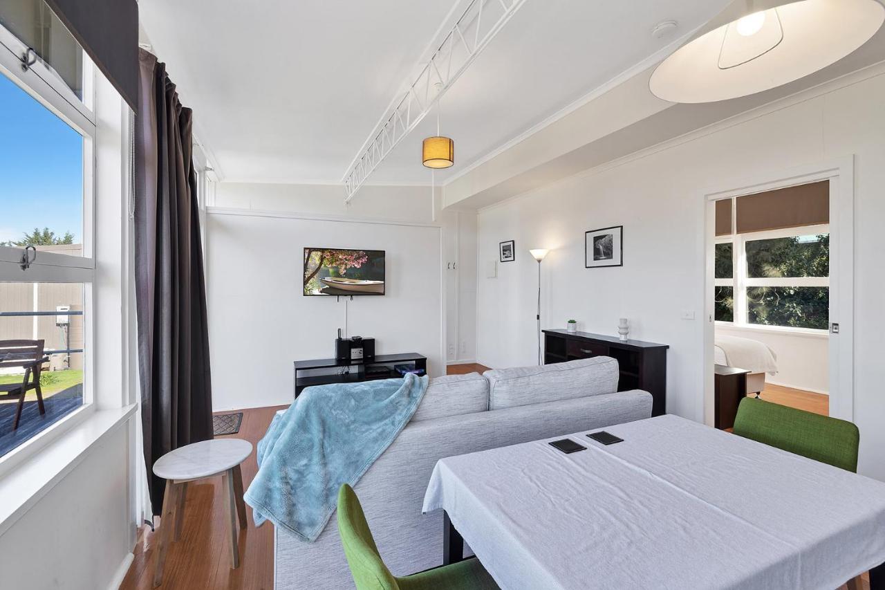 Harmony At Tower Hill Apartman Koroit Kültér fotó